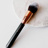 A Perfect 10 Tapered Face Brush