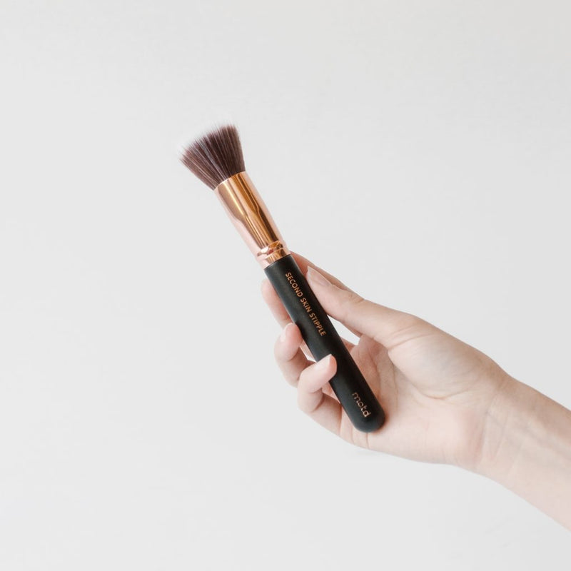 Second Skin Stipple Stippling Brush – MOTD Cosmetics