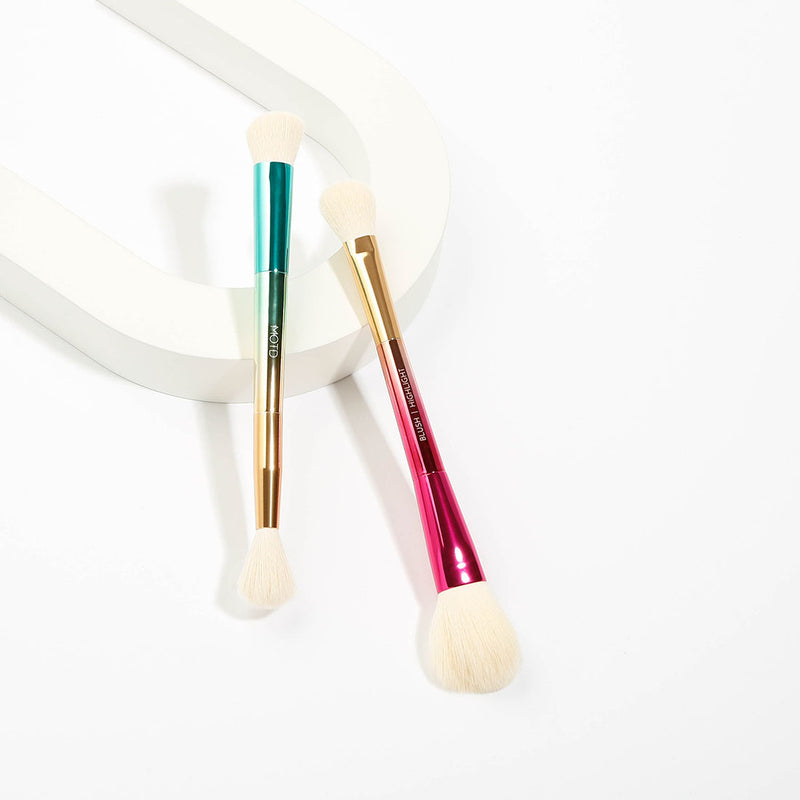 Party of Two Dual Ended Face Brush Set